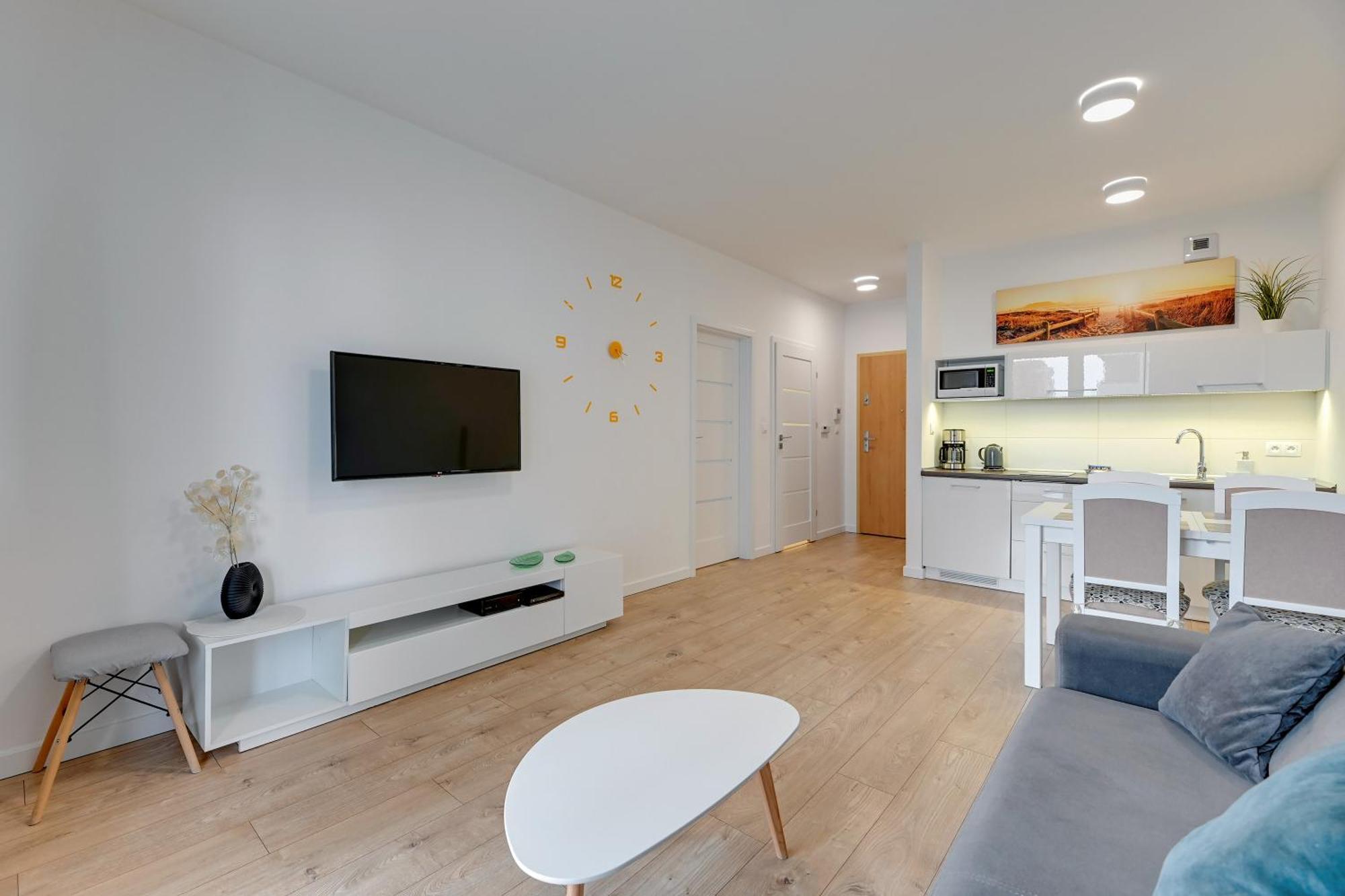 Apartament Nadmorskie Spektrum & Parking Гданск Екстериор снимка