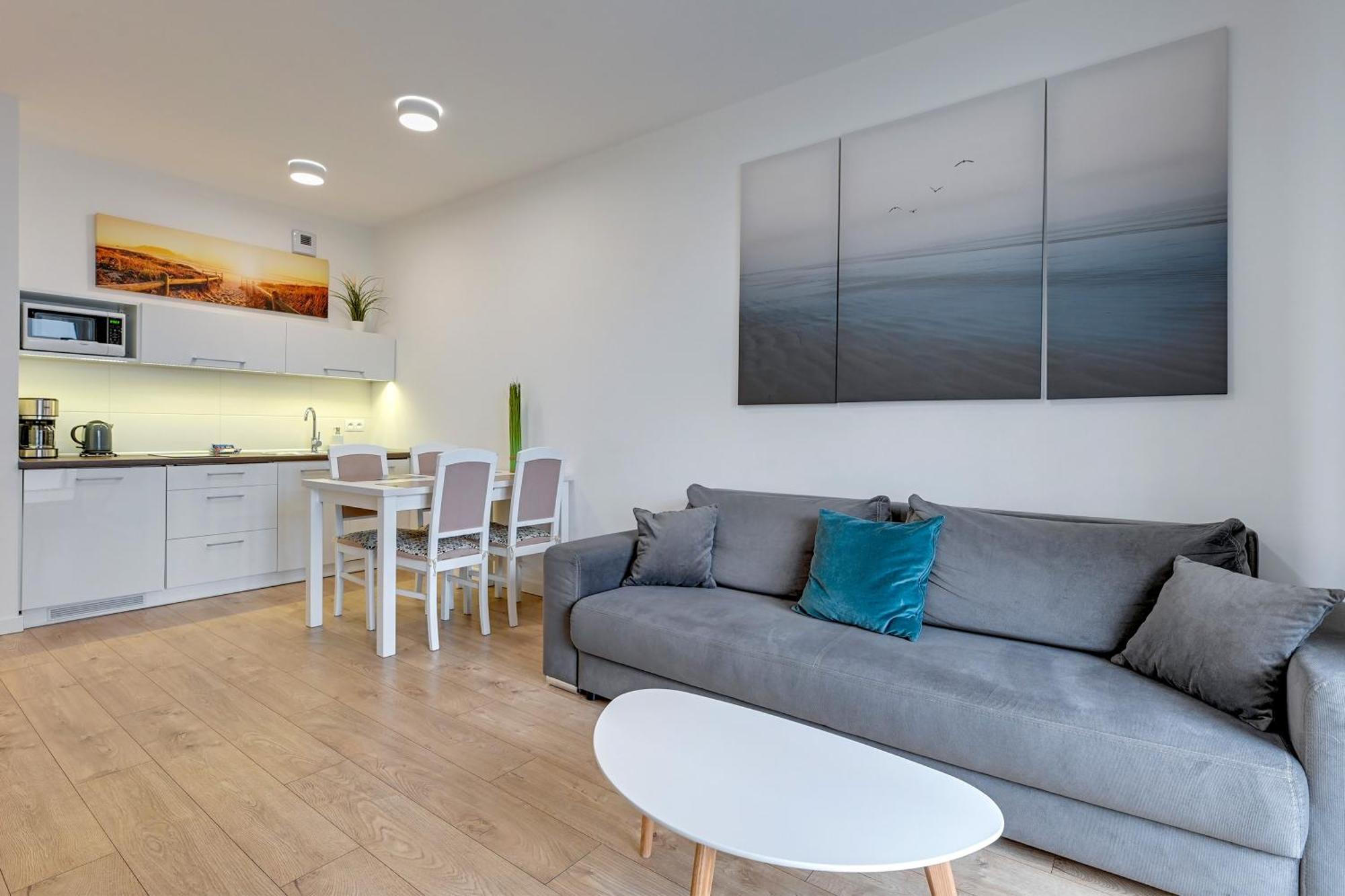 Apartament Nadmorskie Spektrum & Parking Гданск Екстериор снимка